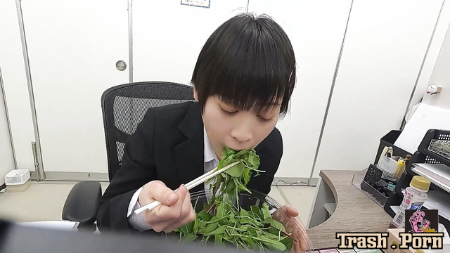 PGFD-080 変質した嘔吐自撮り写真：私を見てください Perverted Vomit Selfies Part 5