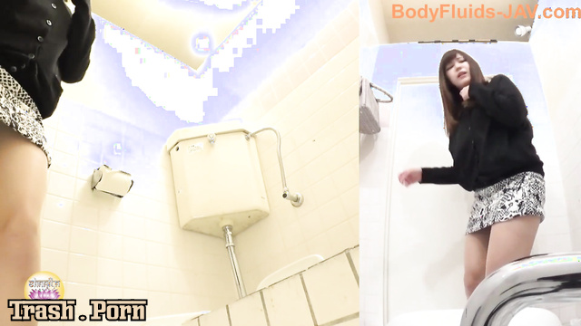 BFSL-103 便器はみ出し限界大便 Defecates Past the Toilet HD