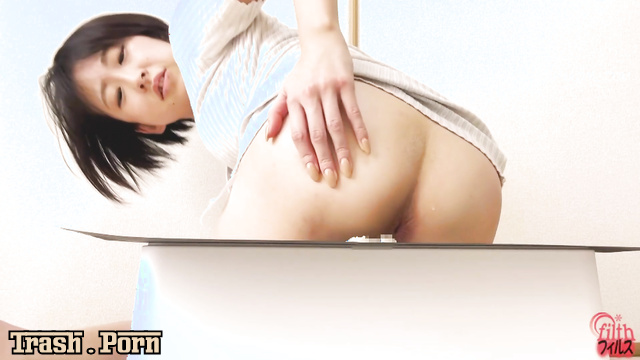 FF-596 美尻女子のオナラをぶっ飛ばす Blasting Farts Part 1