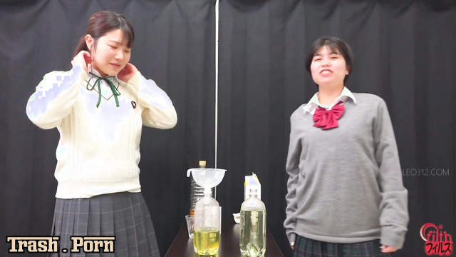 FF-617 初期の対決でおしっこ Pee in Early Confrontation Part 2