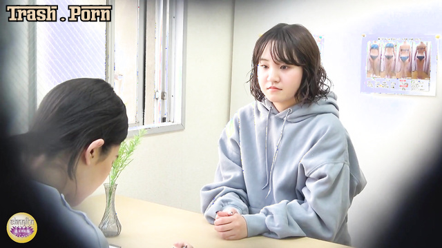 SL-569 女子エステでの脱糞 Defecation in Women’s Beauty Salon Part 5