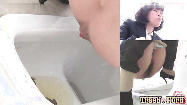 BFFF-67 Food on outdoor and pooping long turd in toilet