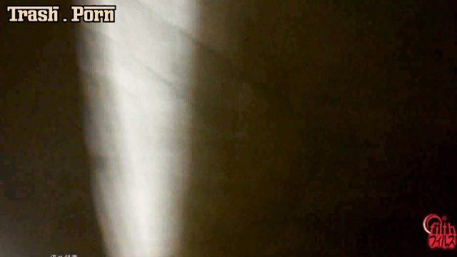 BFET-19 Nasty WC pantypooping accidents