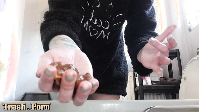 DemonaDragon – Thursday Load Out
