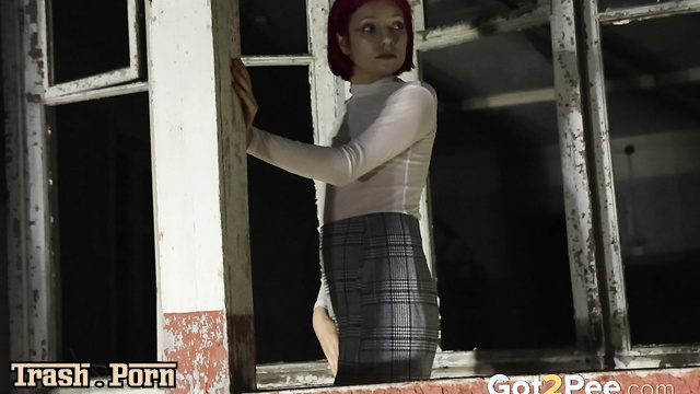 She climbed onto the abandoned building in heels and peed