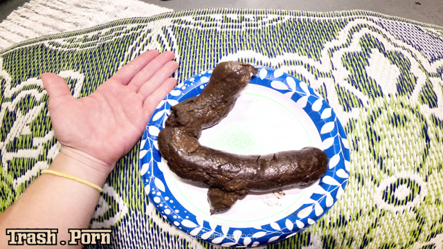 Pulsifer Paprocki made an incredibly big poop and was proud of it