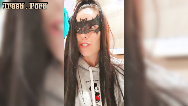 Sweetlily84 – Scat 058 Secretly