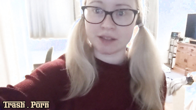 PooGirlSofia – My Diapered Cam Experience Explained