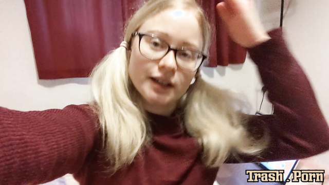 PooGirlSofia – My Diapered Cam Experience Explained