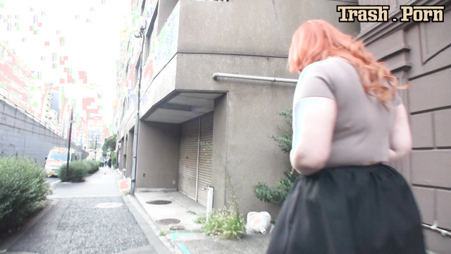 DJCY-003 ハードイラマ中に嘔吐し、嘔吐物で遊ぶ Pukes and Plays With Vomit HD