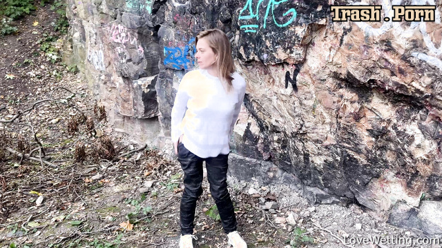 LoveWetting - Bonus with Veronika 3
