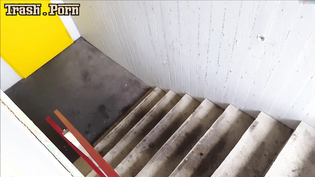 Slut smoking and sucking at once (at the entrance) Lilli Vanilli