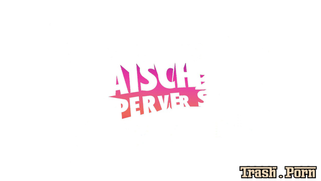 Sex in a parking (with golden shower at the end) Aische Pervers