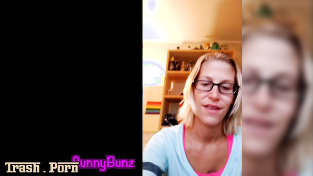 SunnyBunzCamgirl 