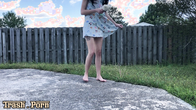 Outdoor games for little fools (plus funny pissing)