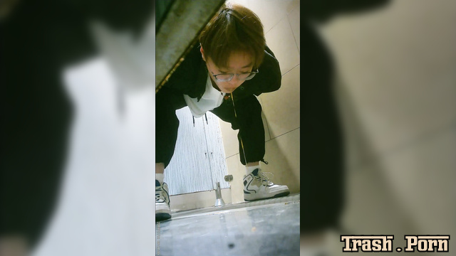 Jadenet - JP-161 Asian Poop and Forced Vomit Voyeur