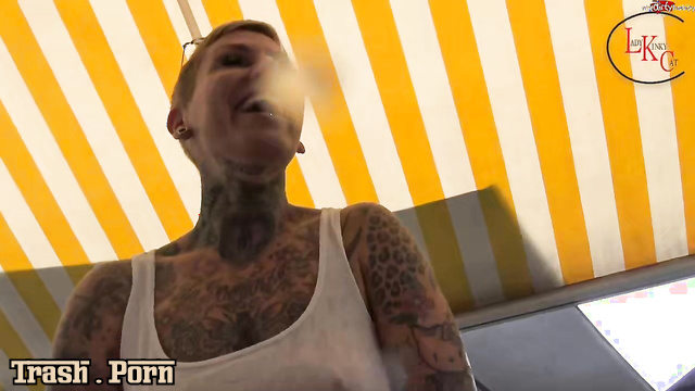 YezzClips - Piss Games For Big Girls feat CATCOXX