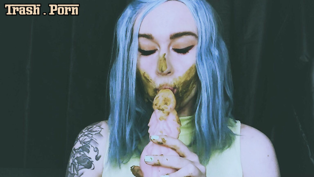 SweetBettyParlour - The one day with spooky scat wife DirtyBetty