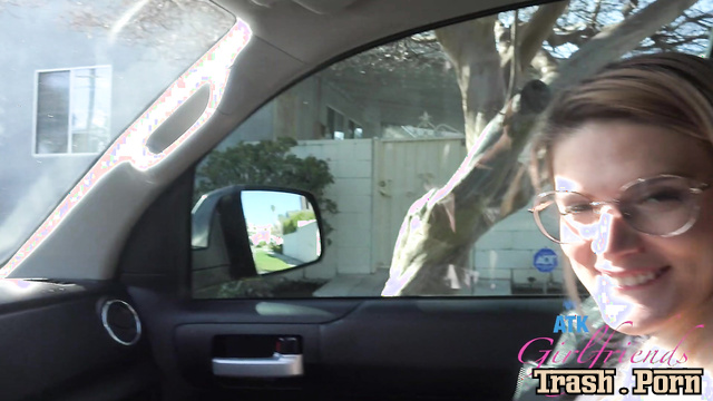 Riley Rose got excited after she peed in the jar and started blowjob