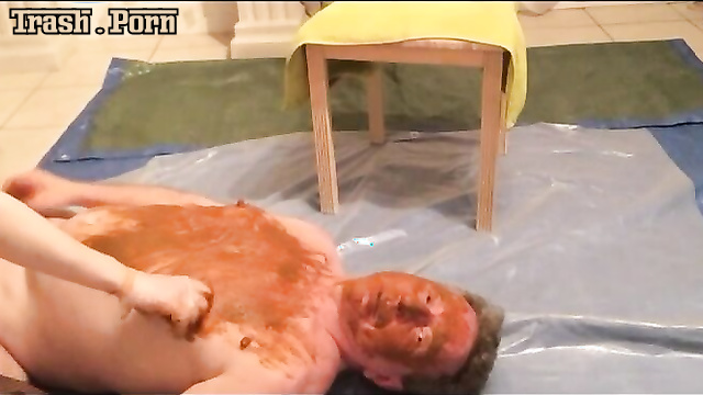 Morning handjob and jerk off in shit / girlsscatandpiss