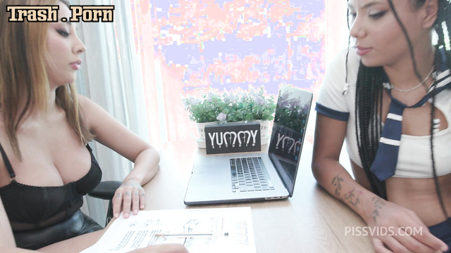 Interracial group party with Vitoria Beatriz and golden shower