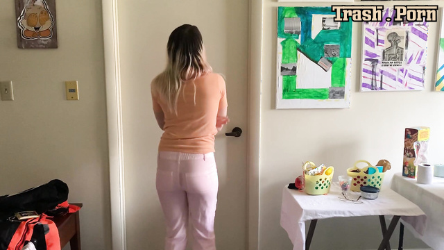 If you don't open the door now, princesskazer will pee and shit herself