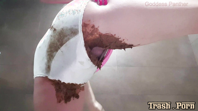 Look at the mess she made in her panties / thefartbabes