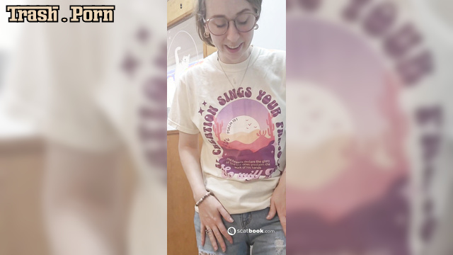 Princess Baby Luna – lady in glasses wet herself and told you about it
