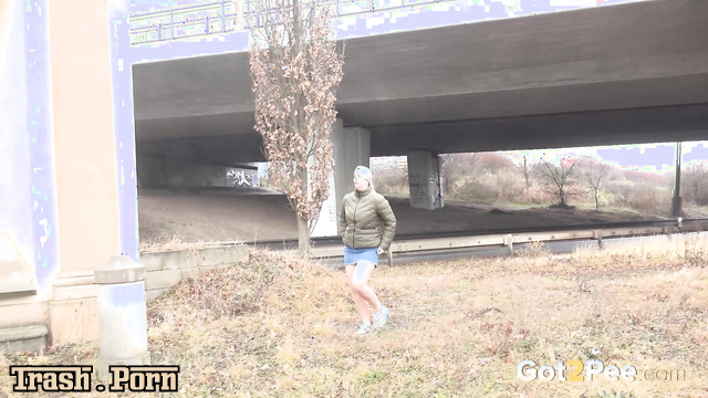 Close up scenes with peeing on the street lady (her pussy is so sexy)