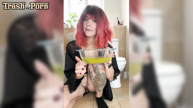 Will you accept her treat in the form of urine (YourHikerBabe)