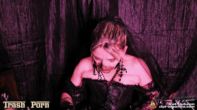 Gothic shitty play with shit eating, look / SlutOrgasma