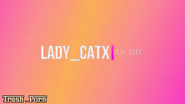 LOVE SCAT CATX got pussy squirt during play with a dildo and a vibrator