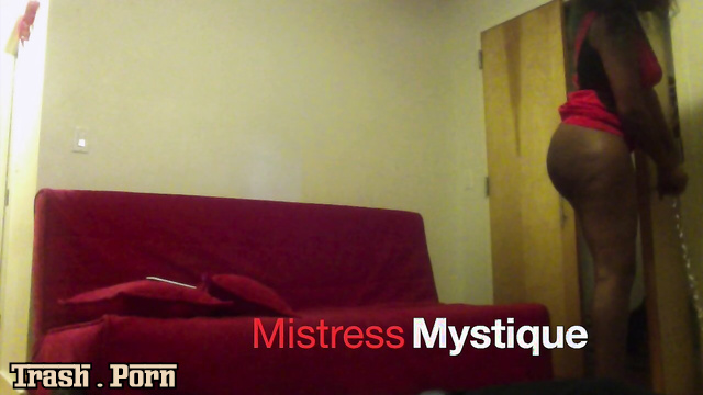 Sex slave agreed to fulfill all her wishes (Mistress Mystique)